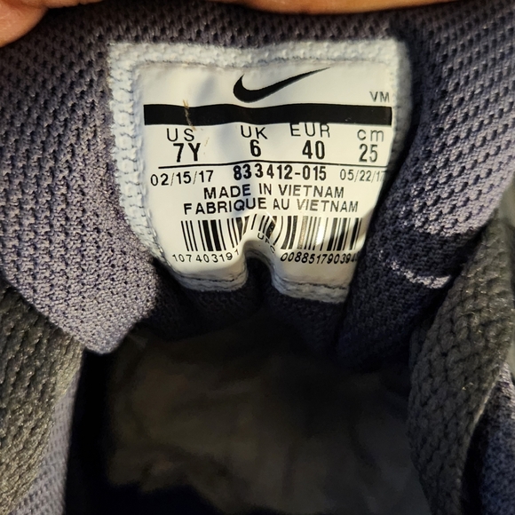 Nike Air Max 90 - Picture 13 of 16